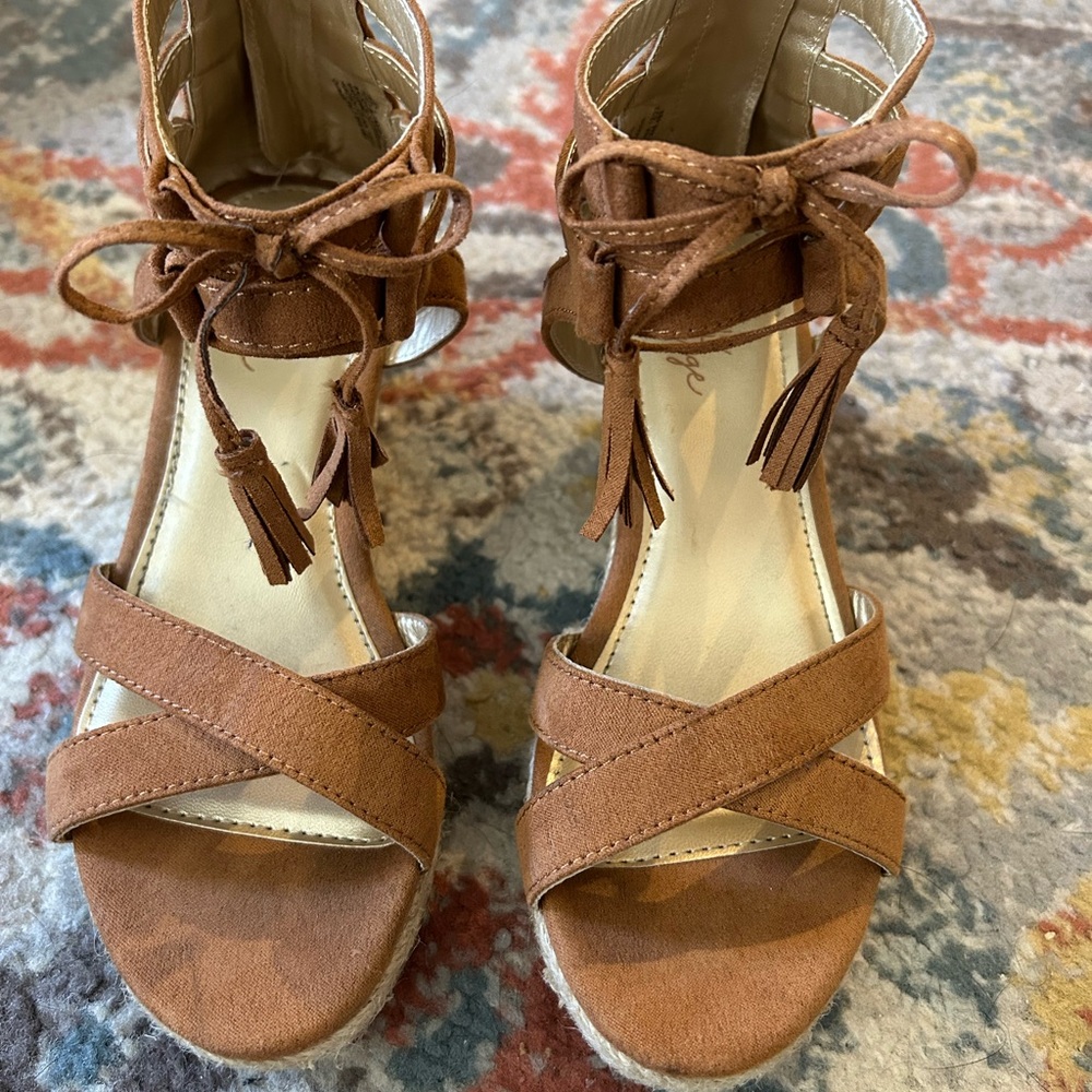 Girls wedge sandal